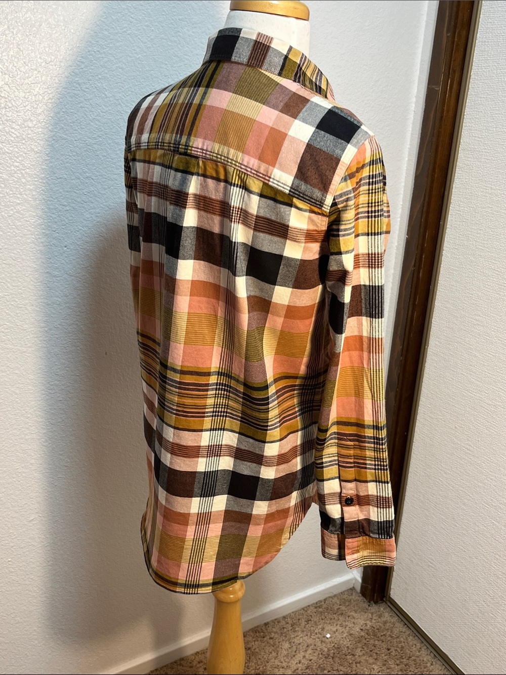 Madewell Plaid Flannel Button Down Shirt M Brown Pink Olive Fall NWOT - Picture 8 of 10